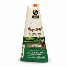 Сир "Permareggio" пармезан 30 міс. 200 г/шт Італія Golden Cheese